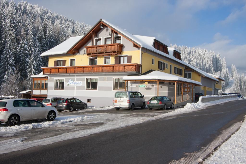 Gasthof Spengerwirt Hirschegg  Ngoại thất bức ảnh